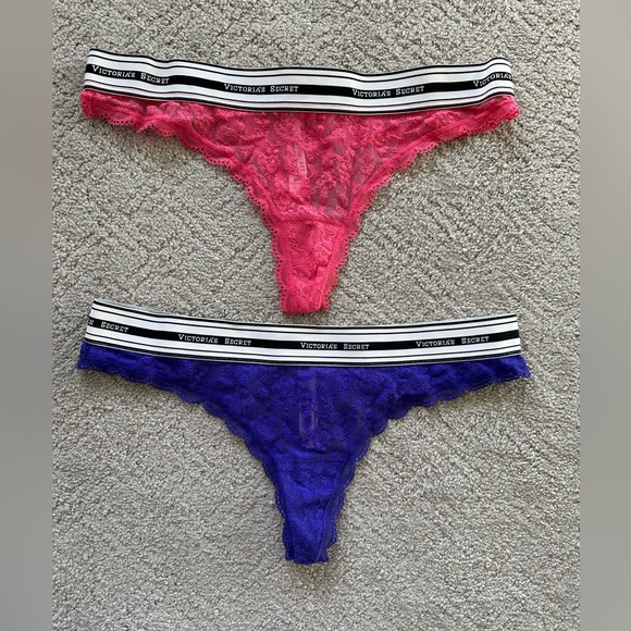 NWOT Victoria’s Secret Thongs - Picture 1 of 2